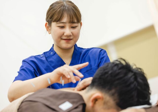 鍼施術